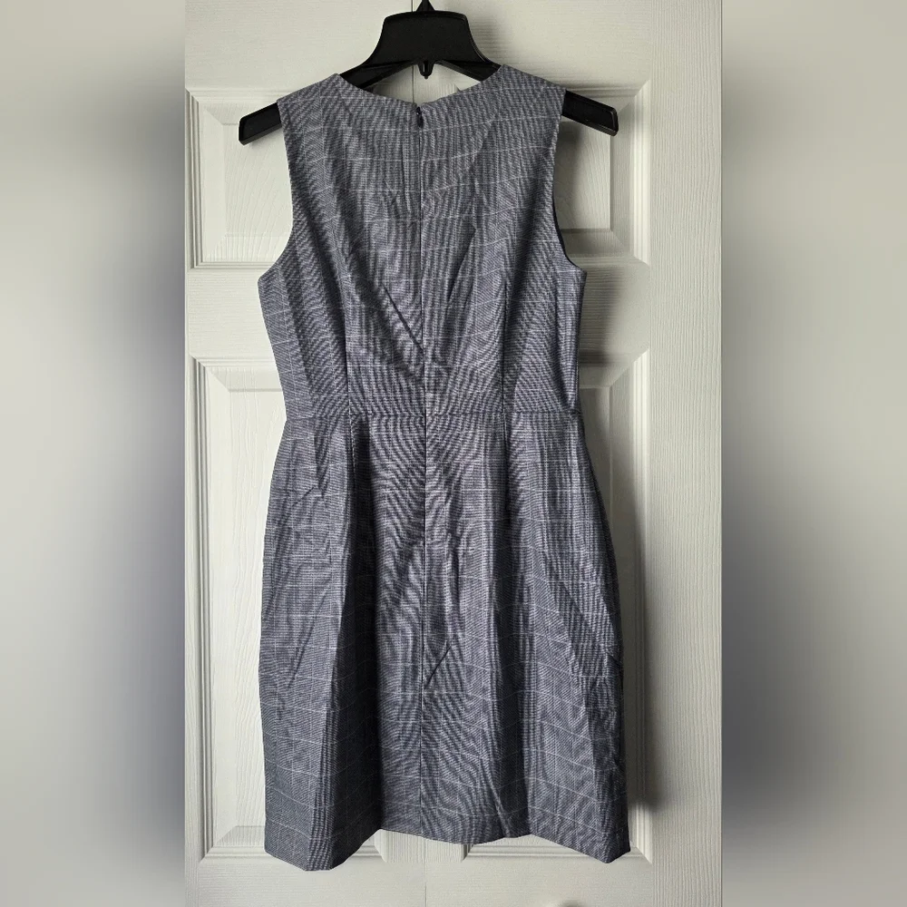 NWT Banana Republic Gray Checkered Sheath Dress Size 6P - Picture 6 of 10